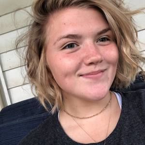 Meet your Posher, Riley